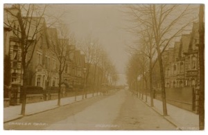 Chaucer Road, Bedford c1910 (Bedfordshire Archives and Records Service ref Z1306/10/12/1)